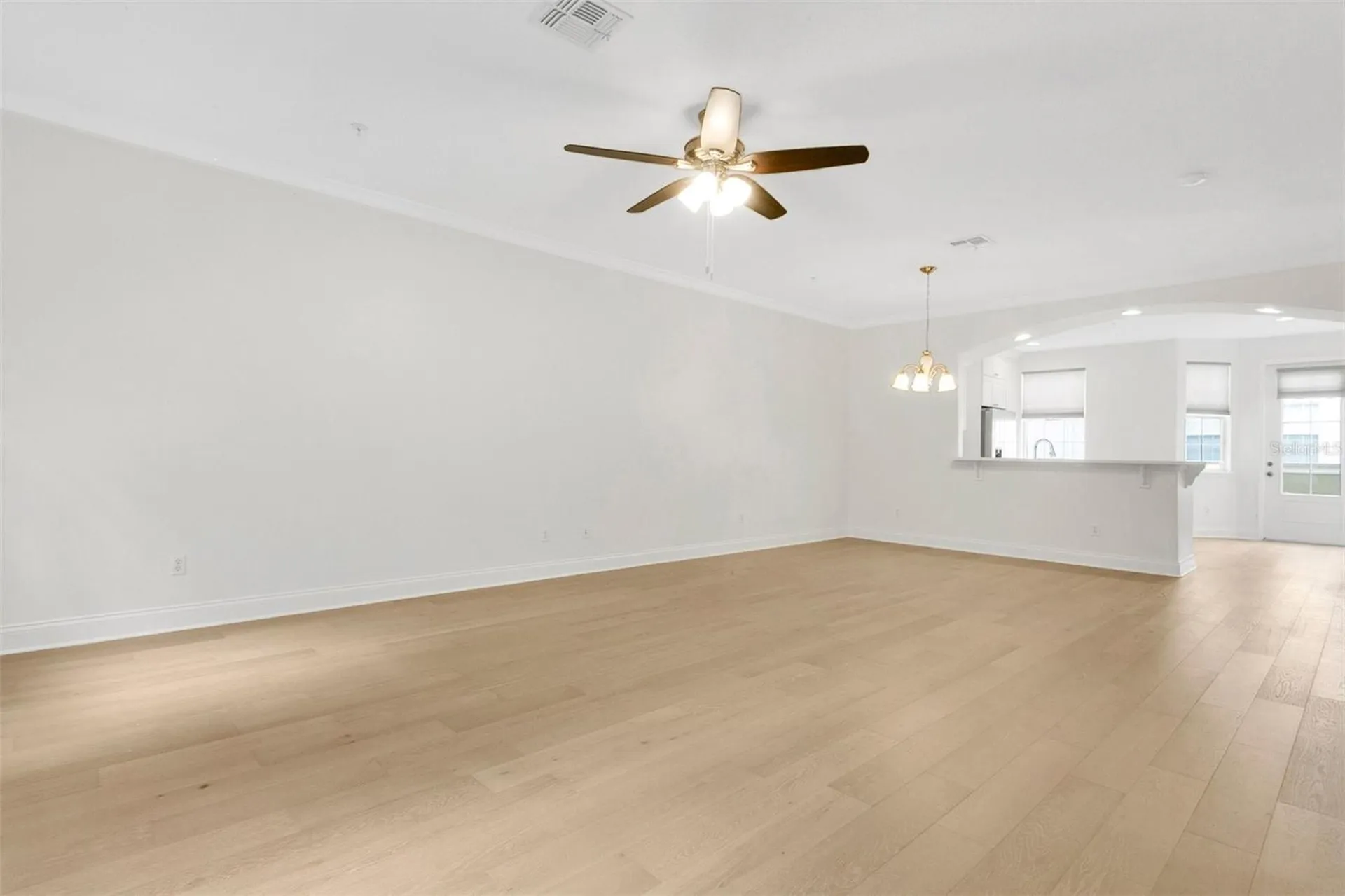1863 Meeting Place Orlando FL 32814