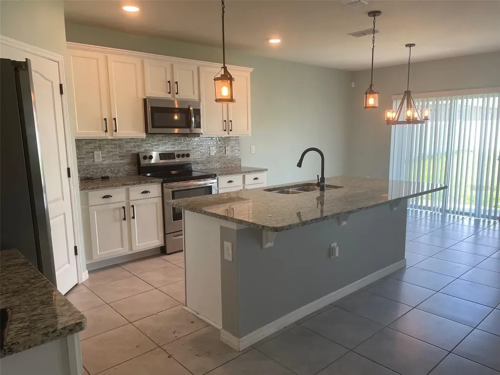 1682 Bay Breeze Drive St Cloud FL 34771