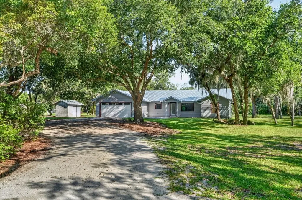 171 William Street Edgewater FL 32141