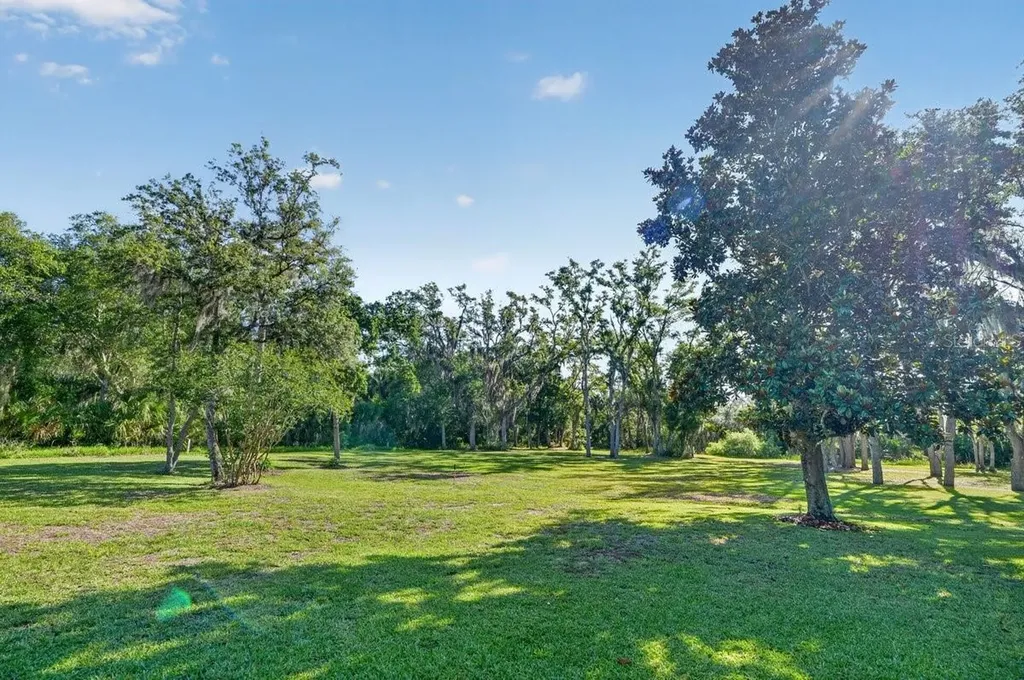 171 William Street Edgewater FL 32141