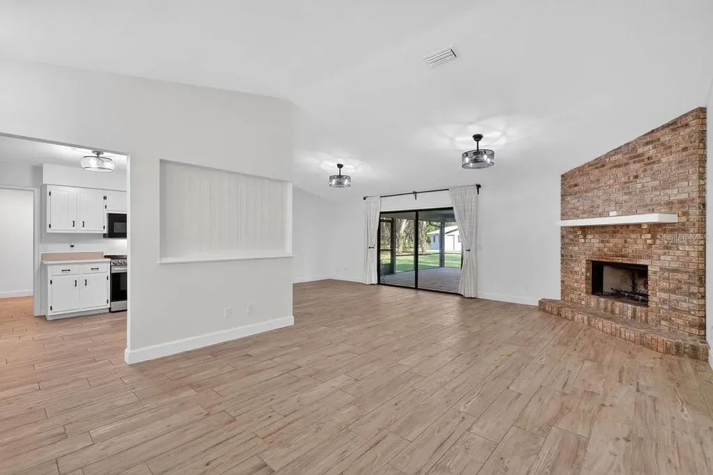 171 William Street Edgewater FL 32141