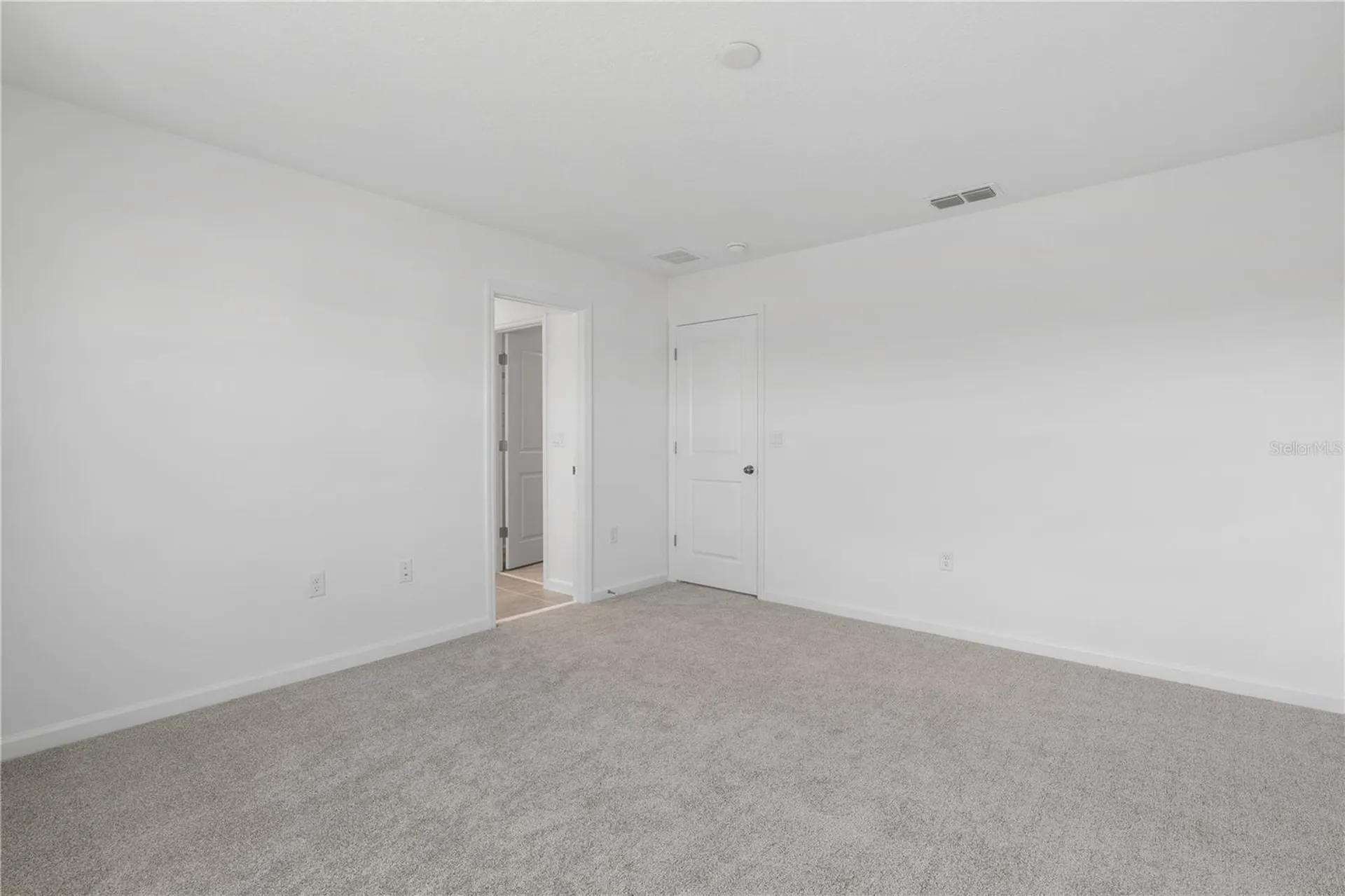 1187 Boardwalk Place Kissimmee FL 34747
