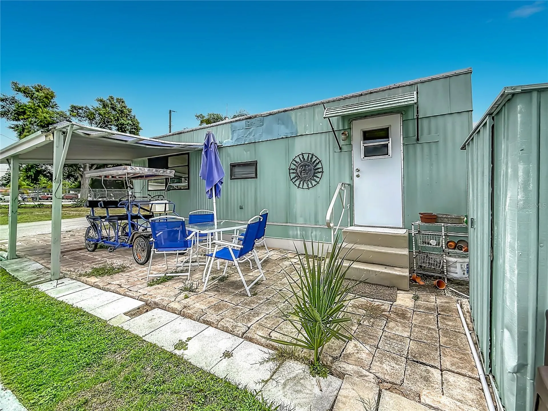 4676 66th Lane N St Petersburg FL 33709