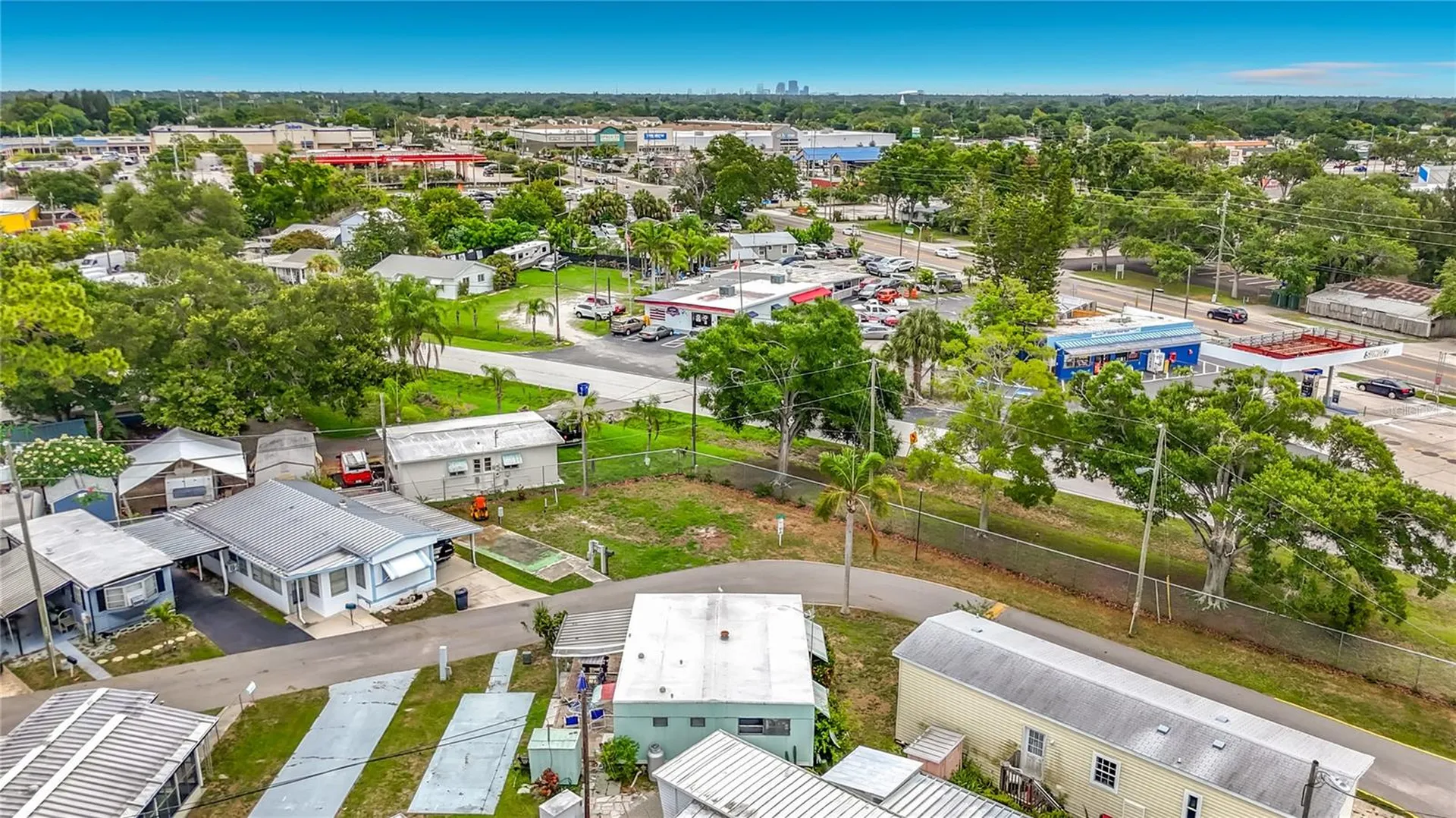 4676 66th Lane N St Petersburg FL 33709