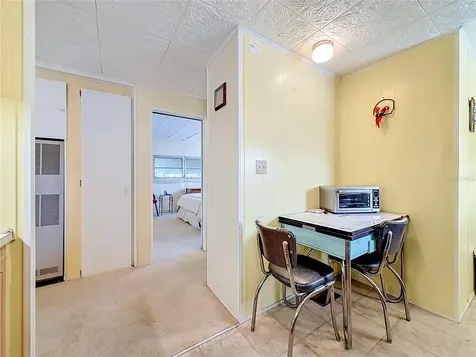 4676 66th Lane N St Petersburg FL 33709