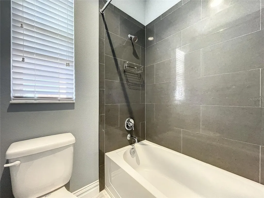 14322 Parkside Ridge Way Lithia FL 33547