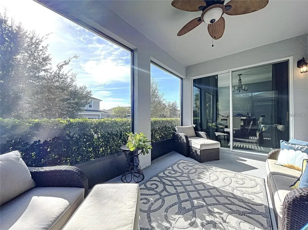 14322 Parkside Ridge Way Lithia FL 33547