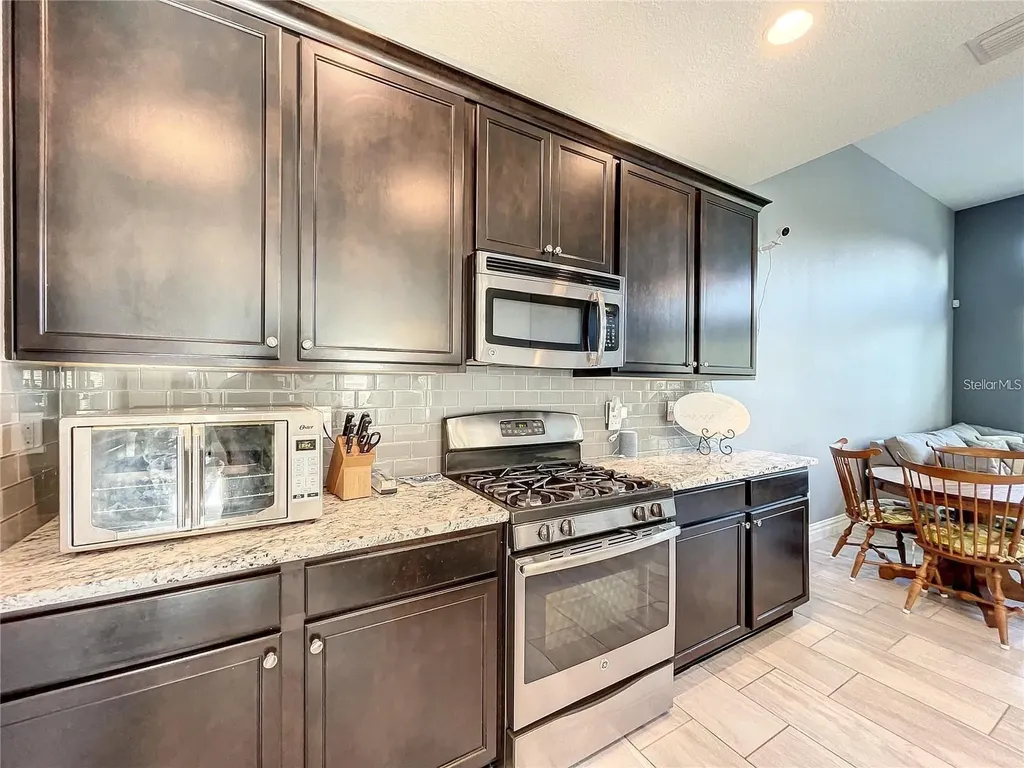 14322 Parkside Ridge Way Lithia FL 33547