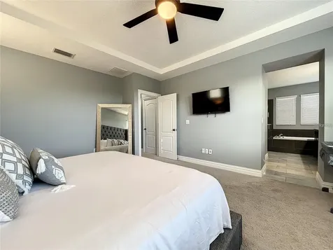 14322 Parkside Ridge Way Lithia FL 33547