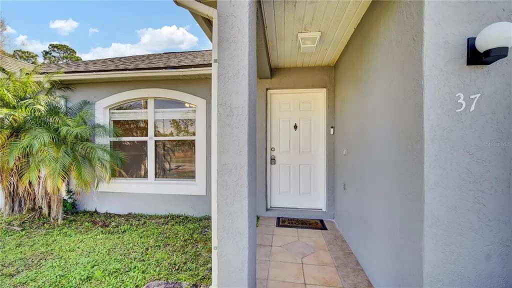 37 Peterlee Court Kissimmee FL 34758