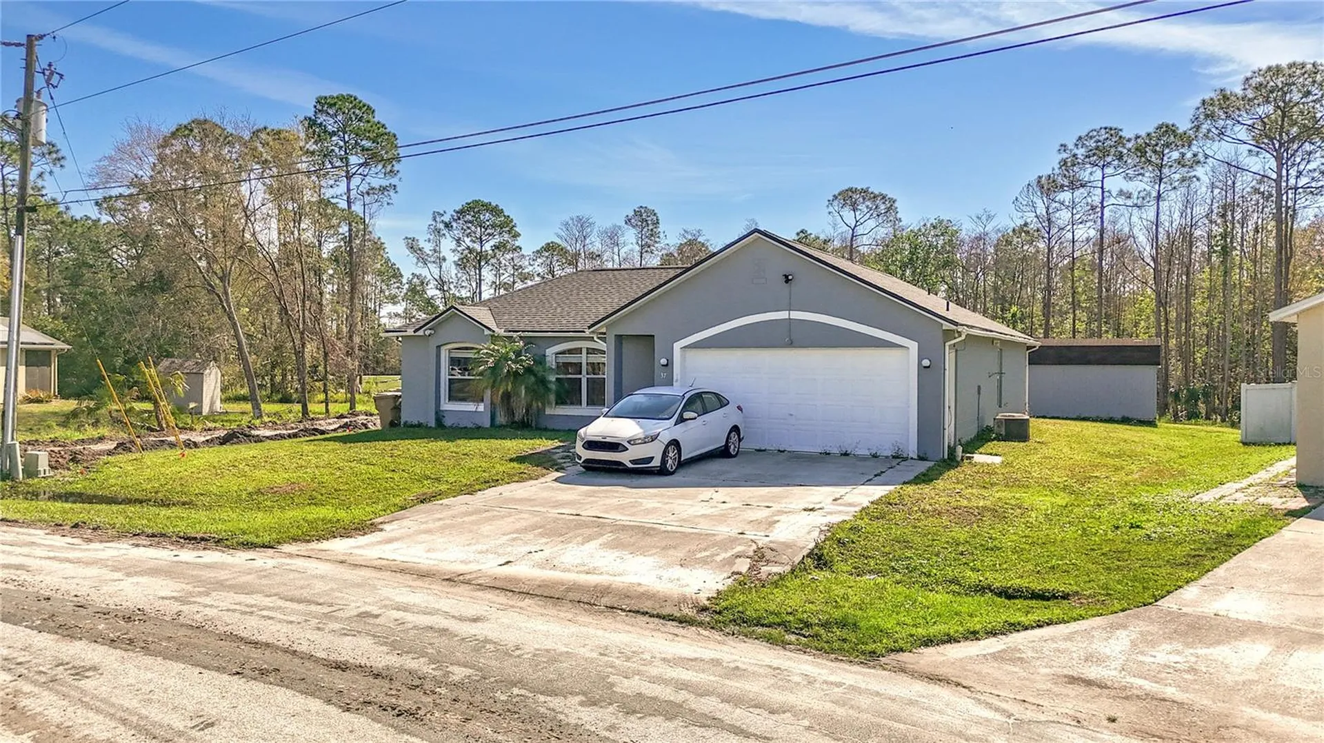 37 Peterlee Court Kissimmee FL 34758