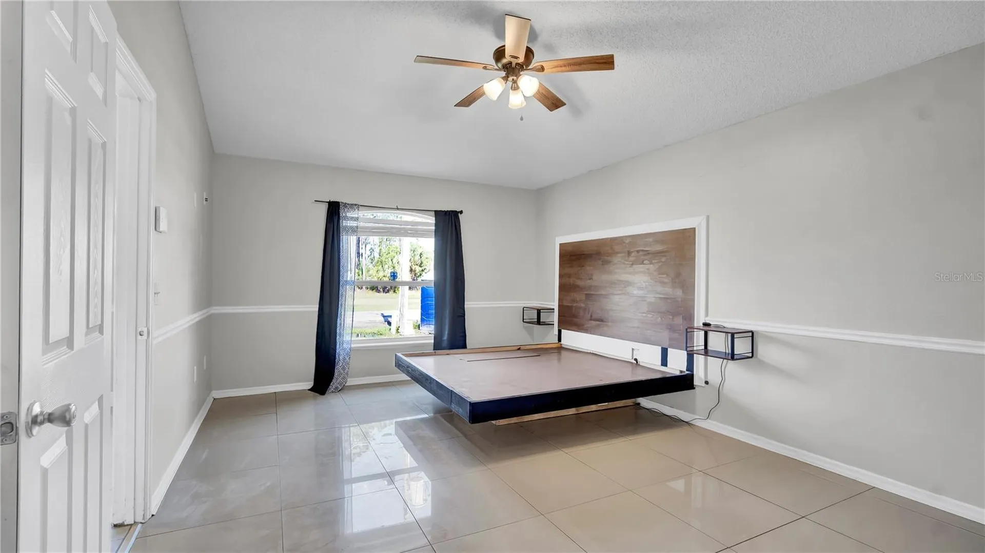 37 Peterlee Court Kissimmee FL 34758