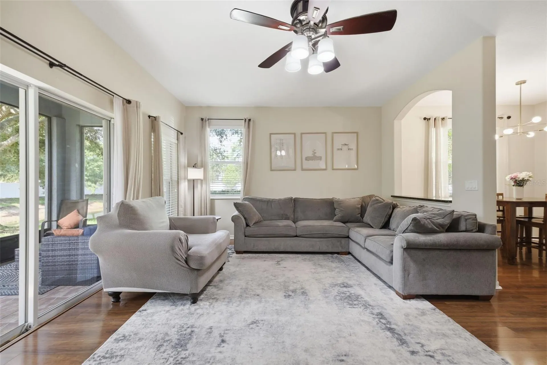 4532 Amberly Oaks Court Tampa FL 33614