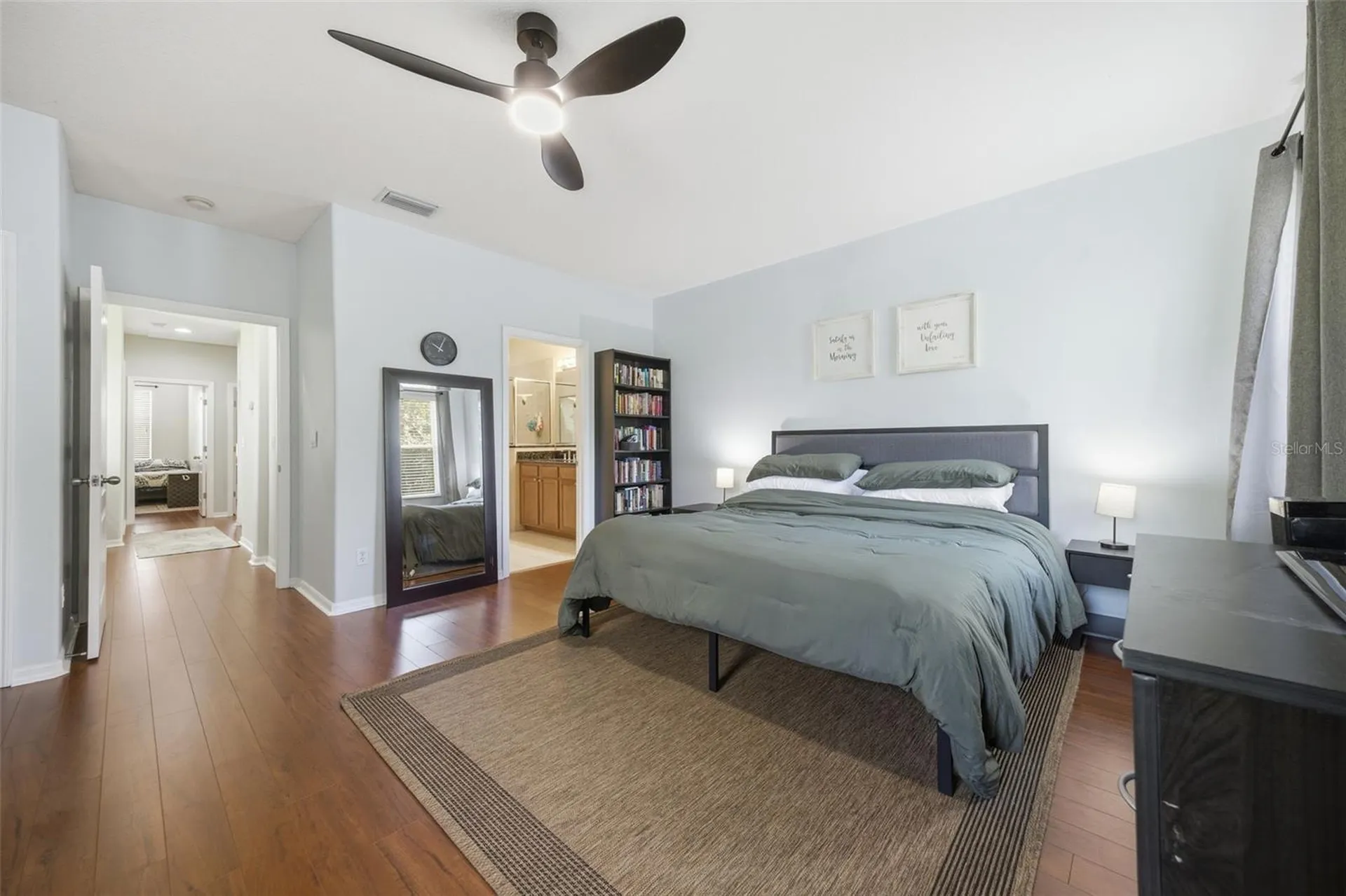 4532 Amberly Oaks Court Tampa FL 33614