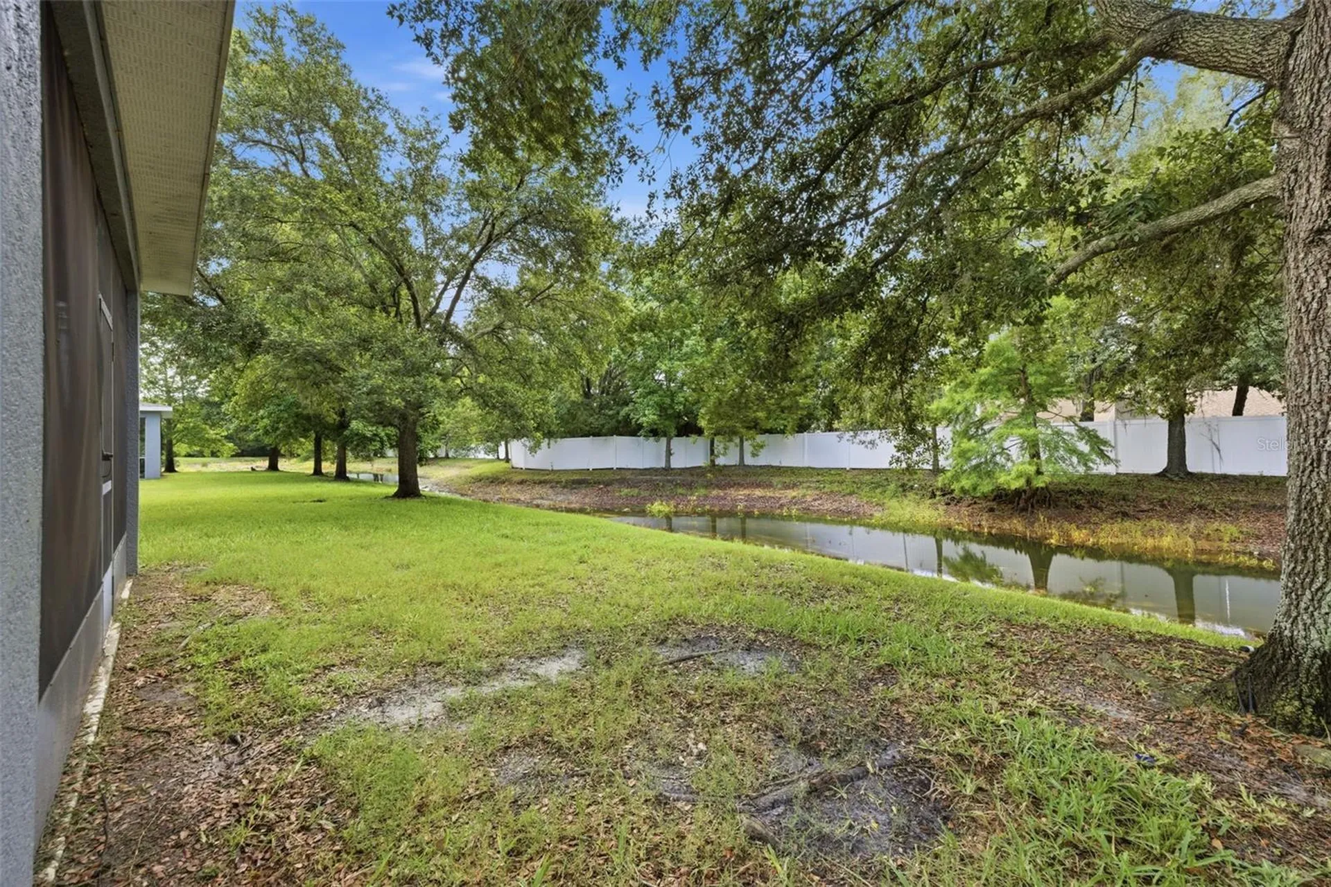 4532 Amberly Oaks Court Tampa FL 33614