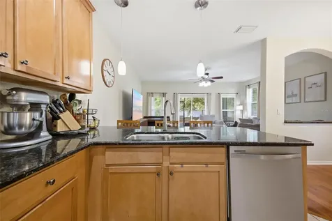 4532 Amberly Oaks Court Tampa FL 33614