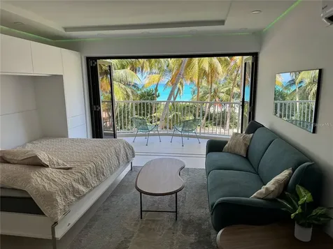 4633 Ave Isla Verde Carolina PR 00979