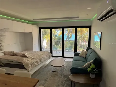 4633 Ave Isla Verde Carolina PR 00979