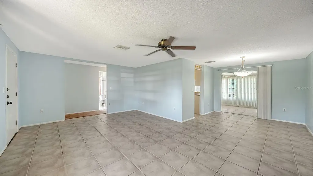 2822 Safe Harbor Circle Sarasota FL 34231