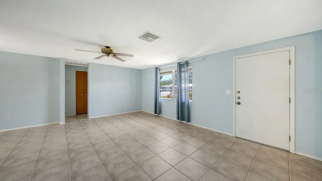 2822 Safe Harbor Circle Sarasota FL 34231