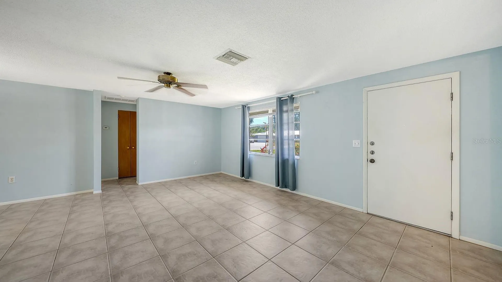 2822 Safe Harbor Circle Sarasota FL 34231