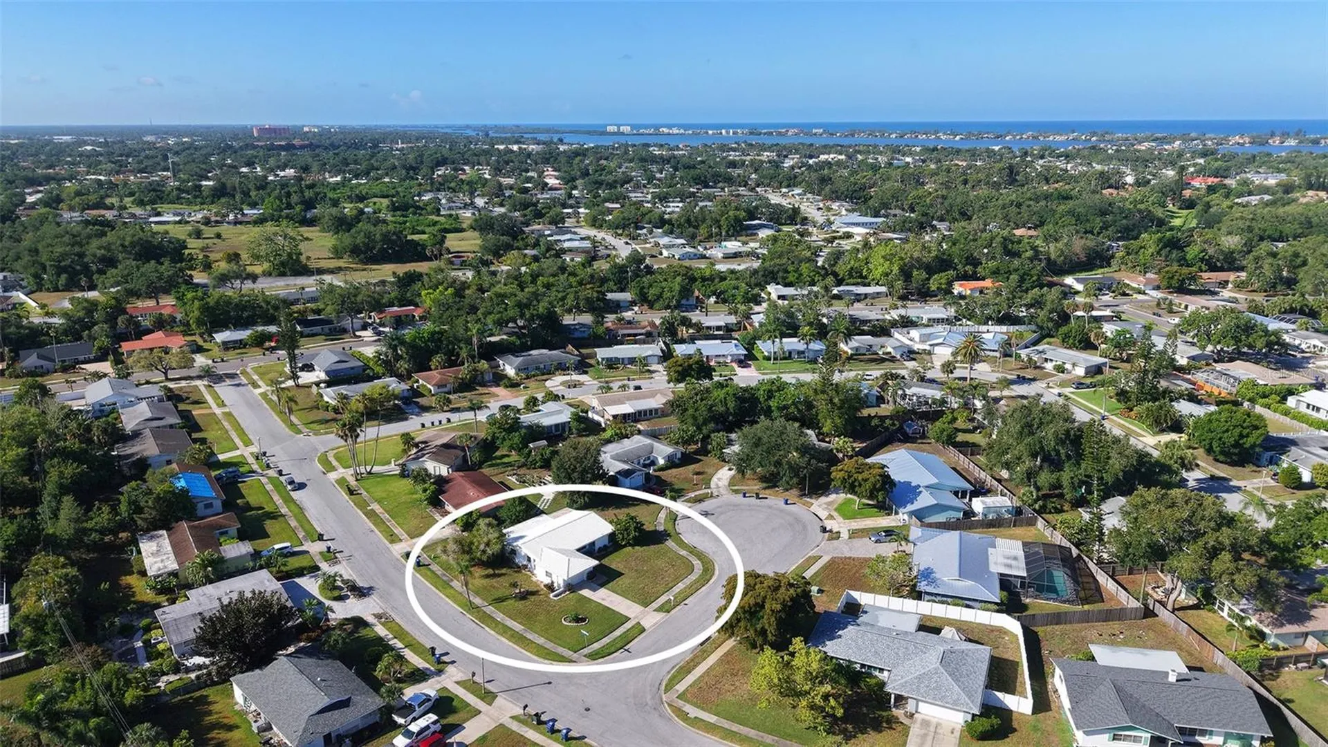 2822 Safe Harbor Circle Sarasota FL 34231
