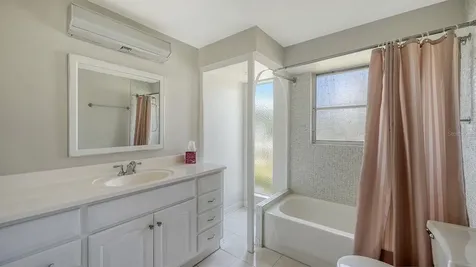 2822 Safe Harbor Circle Sarasota FL 34231