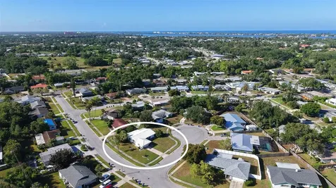 2822 Safe Harbor Circle Sarasota FL 34231