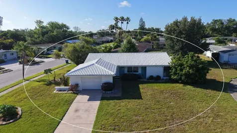 2822 Safe Harbor Circle Sarasota FL 34231