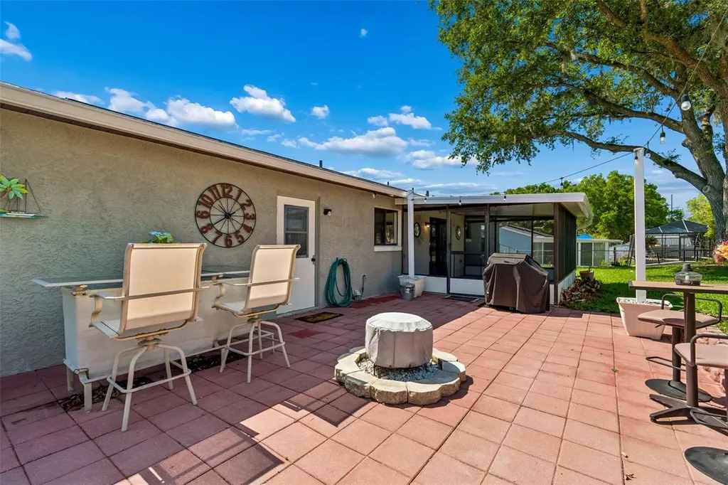 8425 Saint Giles Court Zephyrhills FL 33541