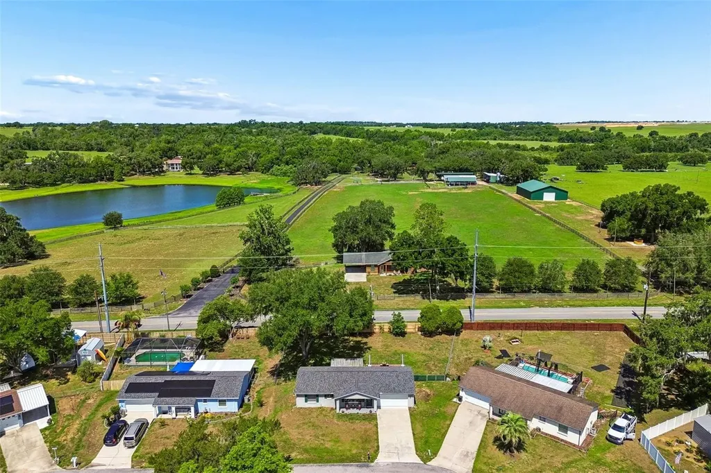 8425 Saint Giles Court Zephyrhills FL 33541