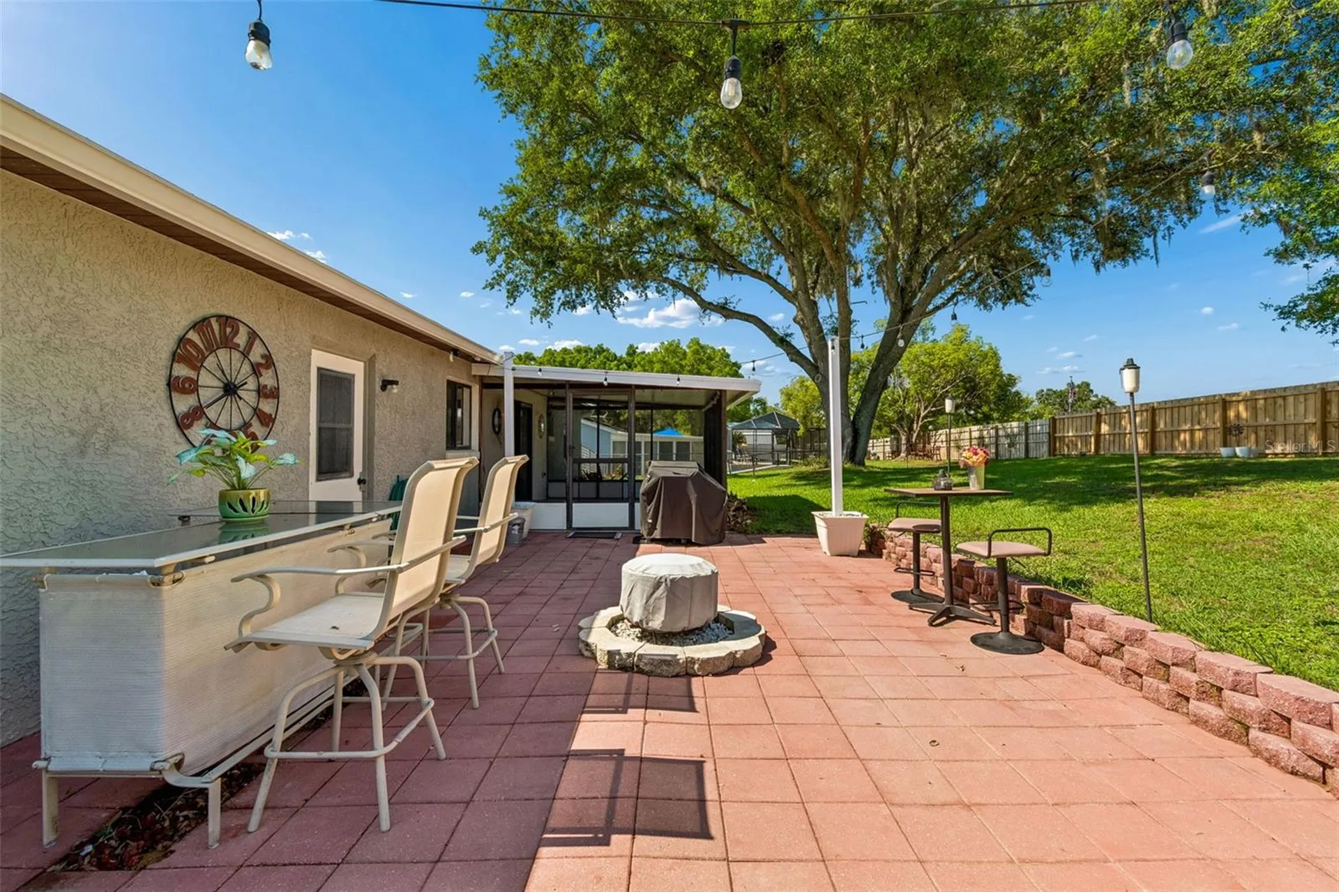 8425 Saint Giles Court Zephyrhills FL 33541
