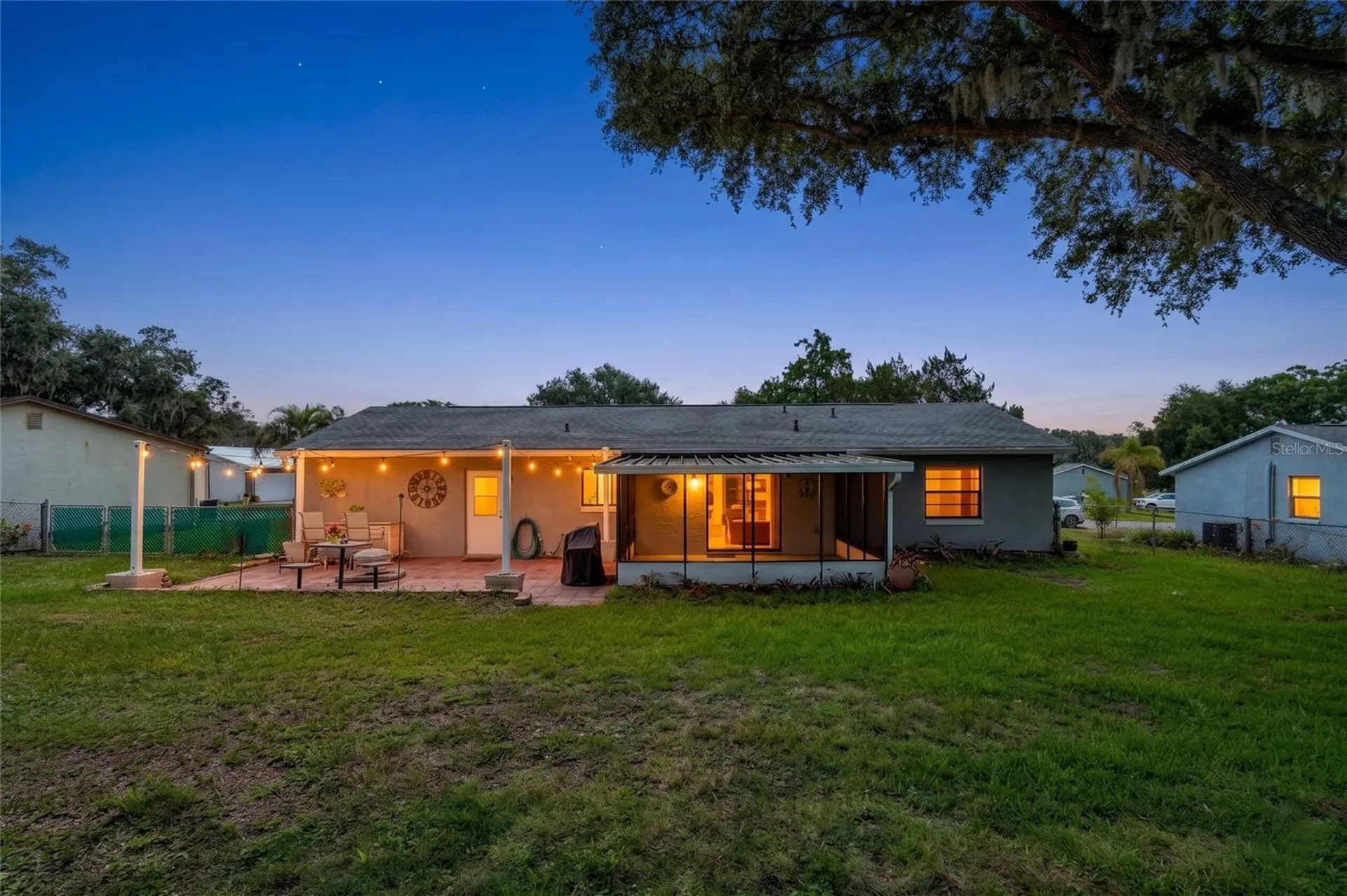8425 Saint Giles Court Zephyrhills FL 33541
