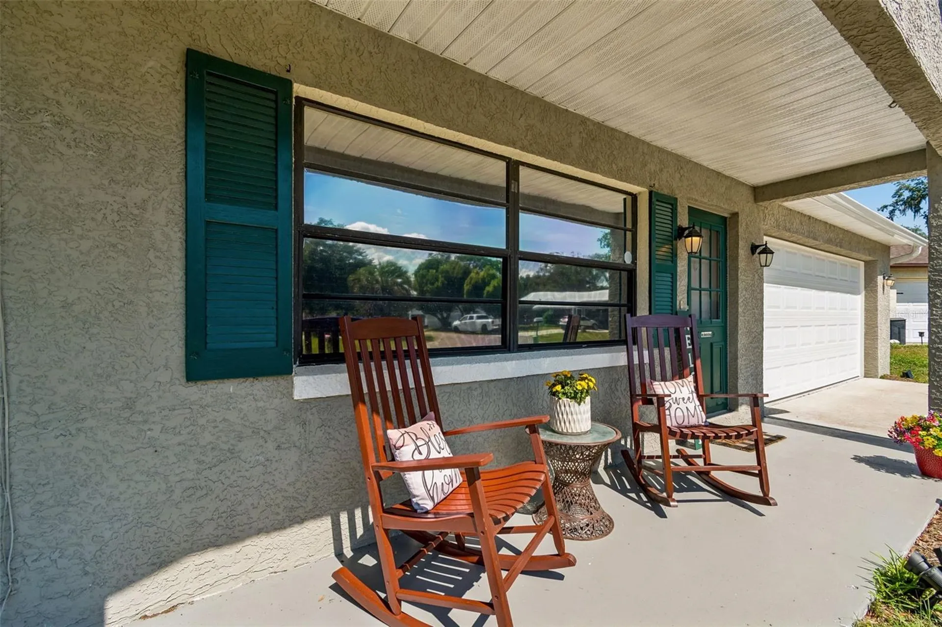 8425 Saint Giles Court Zephyrhills FL 33541