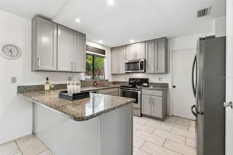 8425 Saint Giles Court Zephyrhills FL 33541