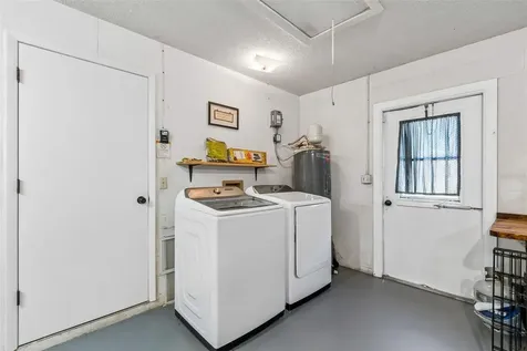 8425 Saint Giles Court Zephyrhills FL 33541