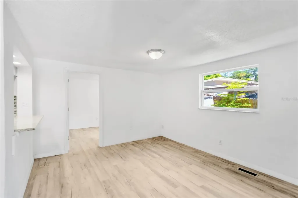 1940 N Betty Lane Clearwater FL 33755