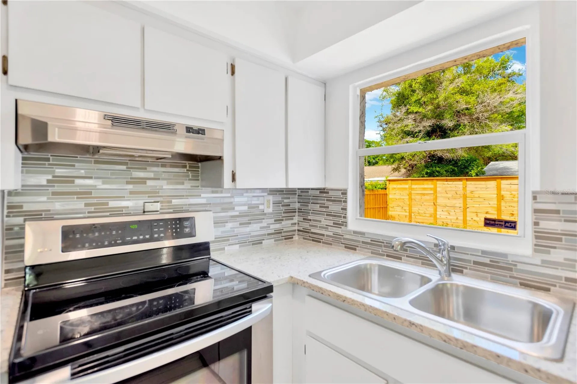 1940 N Betty Lane Clearwater FL 33755