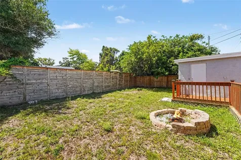 1940 N Betty Lane Clearwater FL 33755