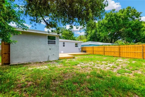 1940 N Betty Lane Clearwater FL 33755
