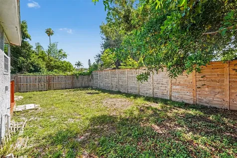 1940 N Betty Lane Clearwater FL 33755