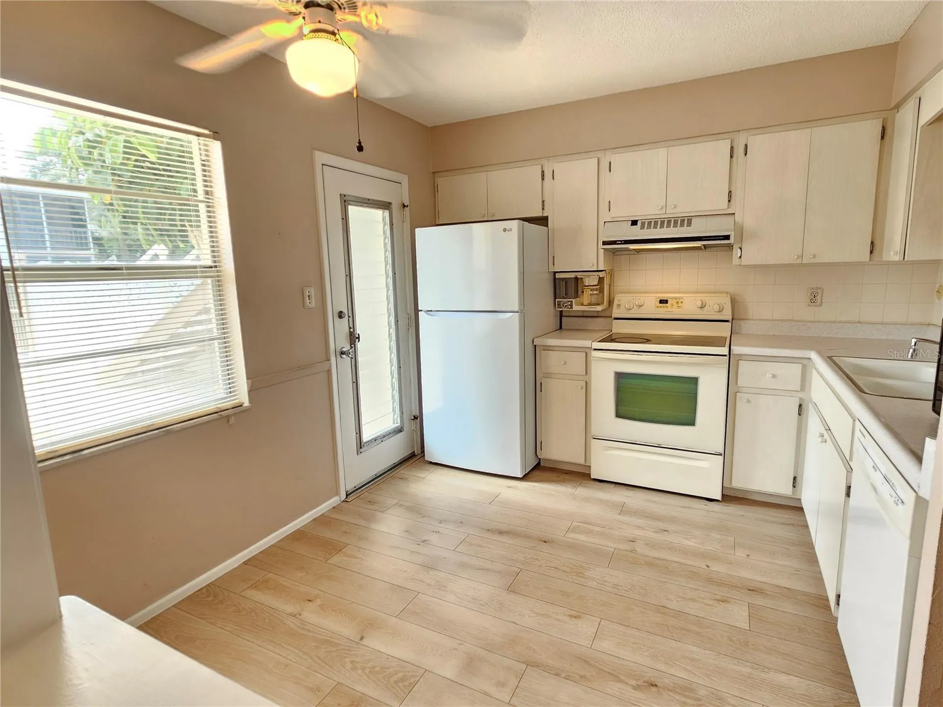 509 W Venice Avenue Venice FL 34285