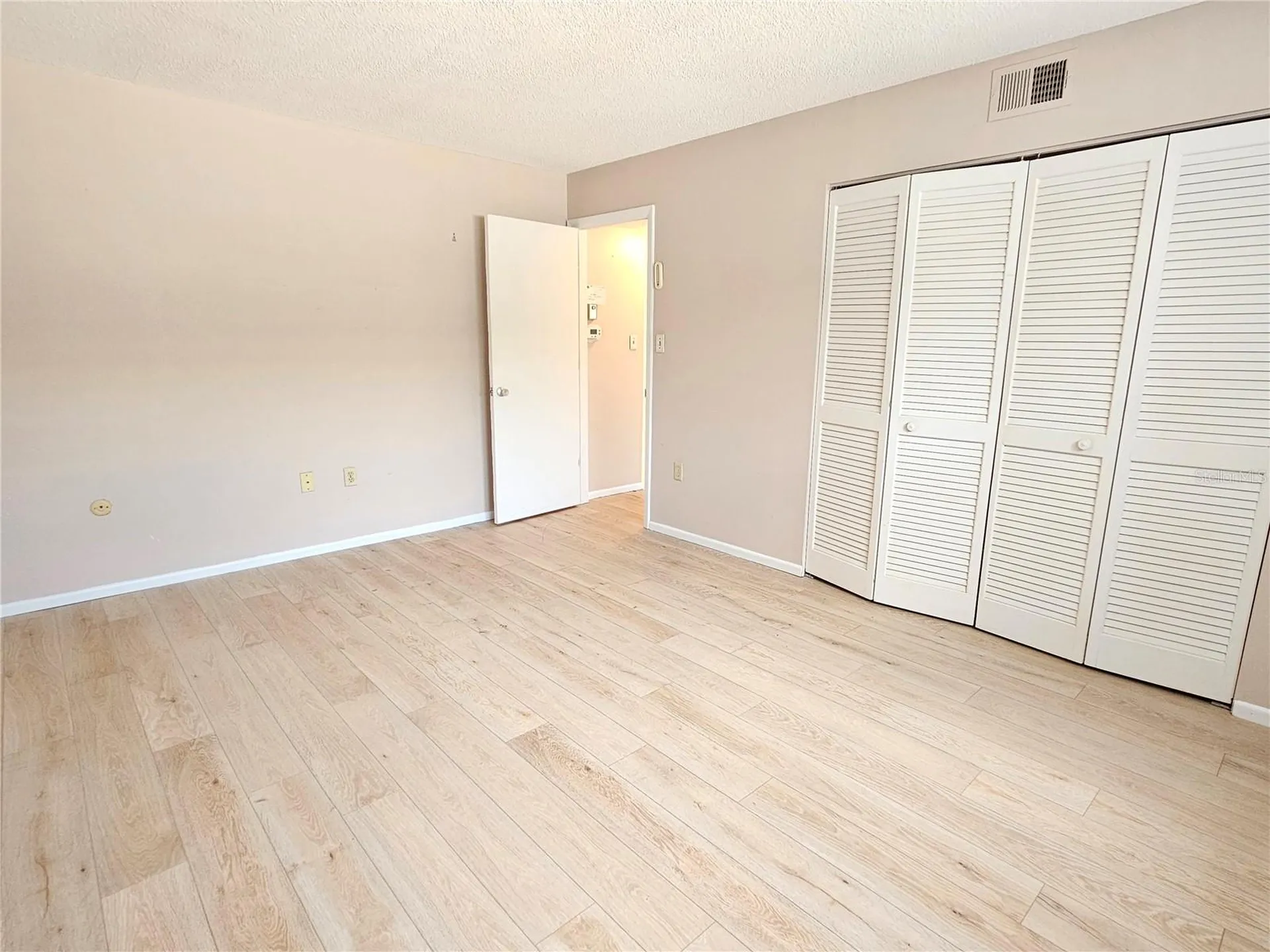 509 W Venice Avenue Venice FL 34285