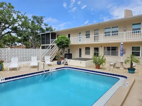 509 W Venice Avenue Venice FL 34285