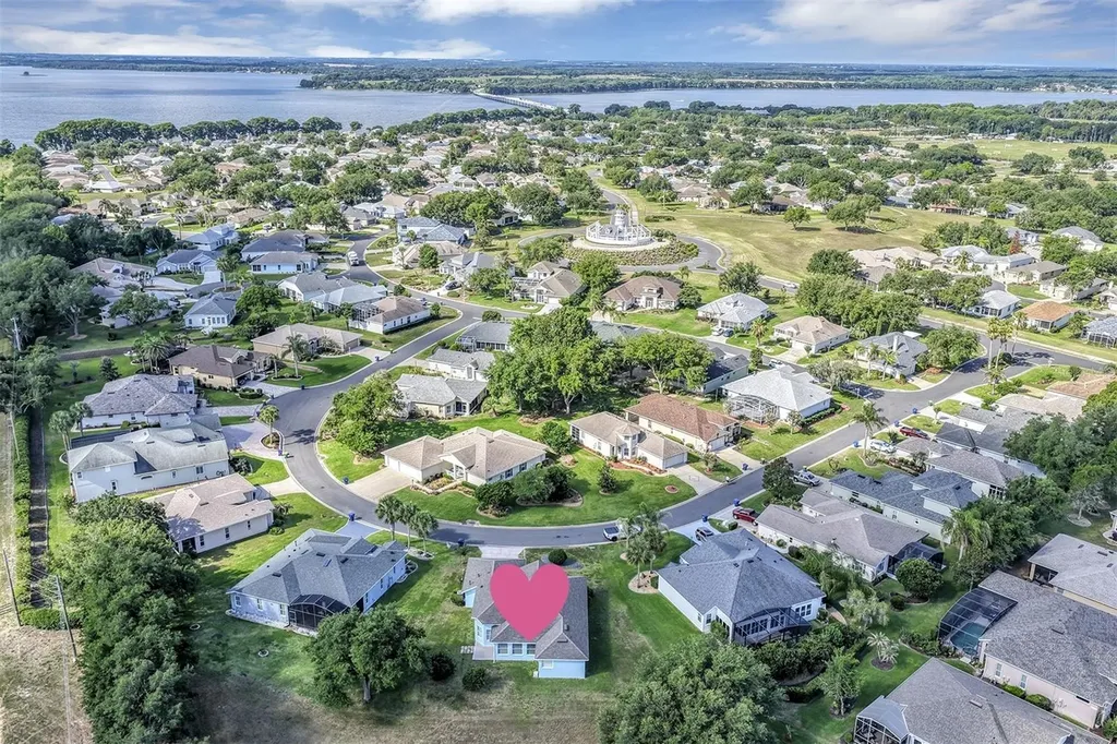 2880 Mediterranean Loop Tavares FL 32778