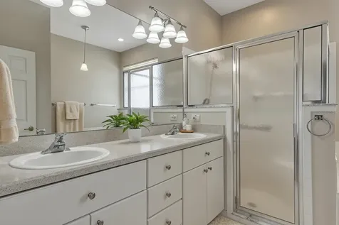 2880 Mediterranean Loop Tavares FL 32778