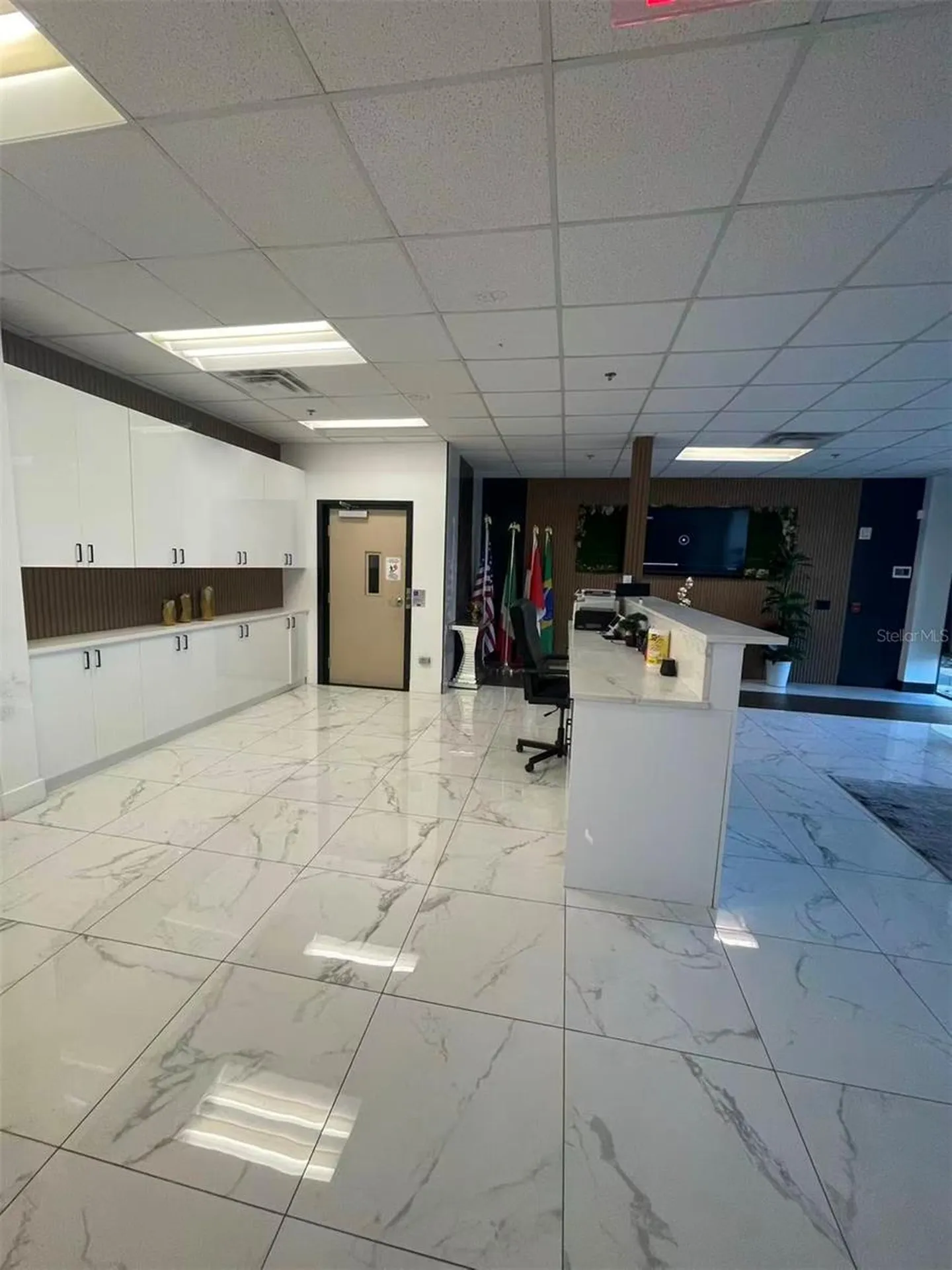 7075 Kingspointe Parkway Orlando FL 32819