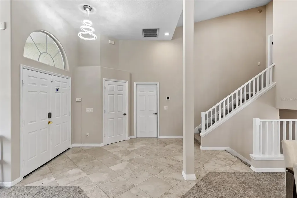 690 Oak Hollow Way Altamonte Springs FL 32714