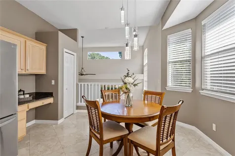 690 Oak Hollow Way Altamonte Springs FL 32714