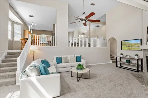 690 Oak Hollow Way Altamonte Springs FL 32714